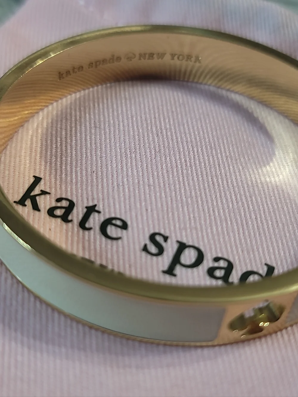 kate spade Hole Punch Bangle EUC With Dustbag - Picture 3 of 5